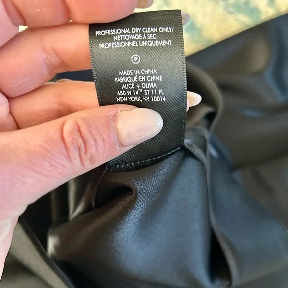 Alice + Olivia Teeny Satin Bootcut Pant Black - Picture 11 of 11